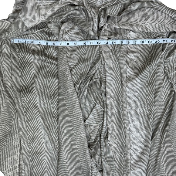 ALEXIS Womens Satin Ruffle V Neck Poncho Blouse Small Made in USA Romantic Boho - Picture 6 of 12